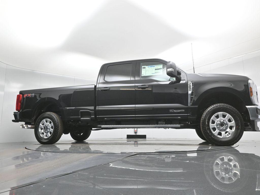 new 2024 Ford F-250 car, priced at $71,165