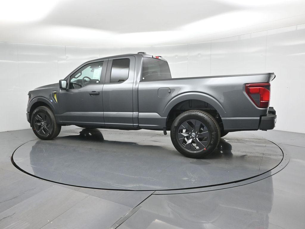 new 2025 Ford F-150 car, priced at $44,495