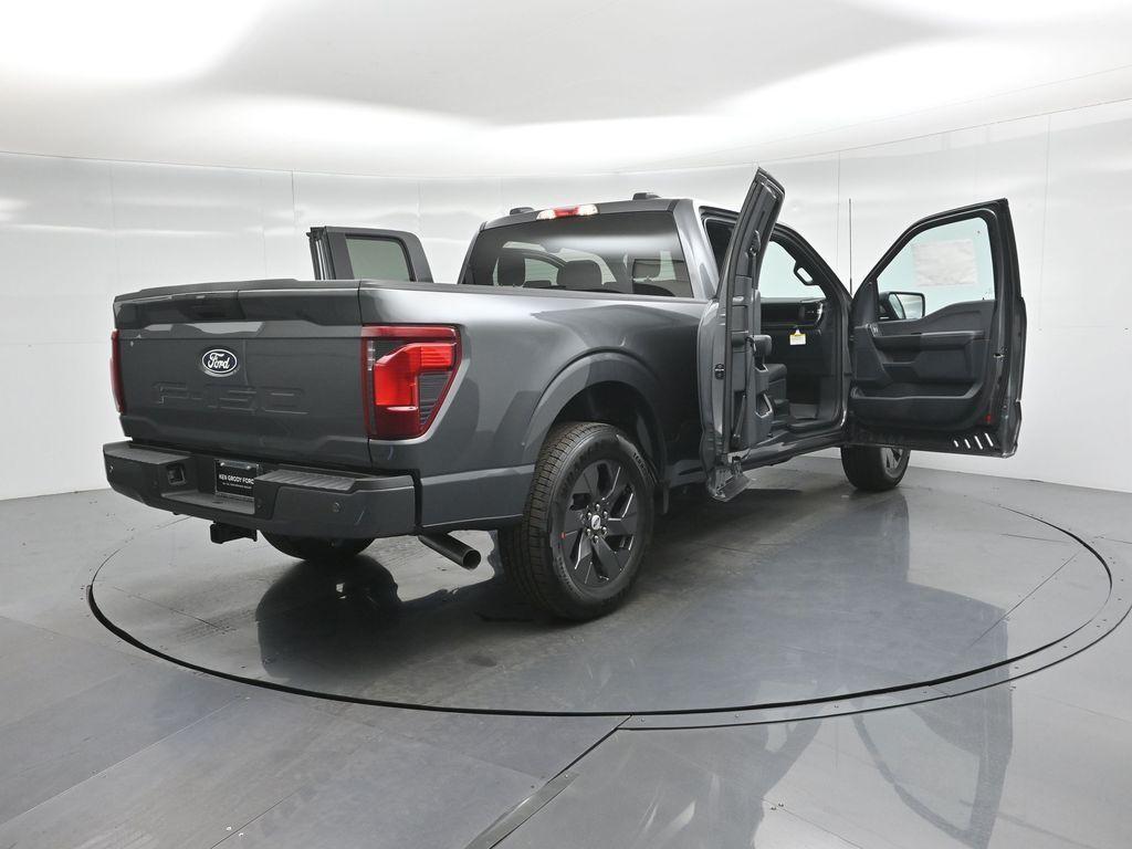 new 2025 Ford F-150 car, priced at $44,495
