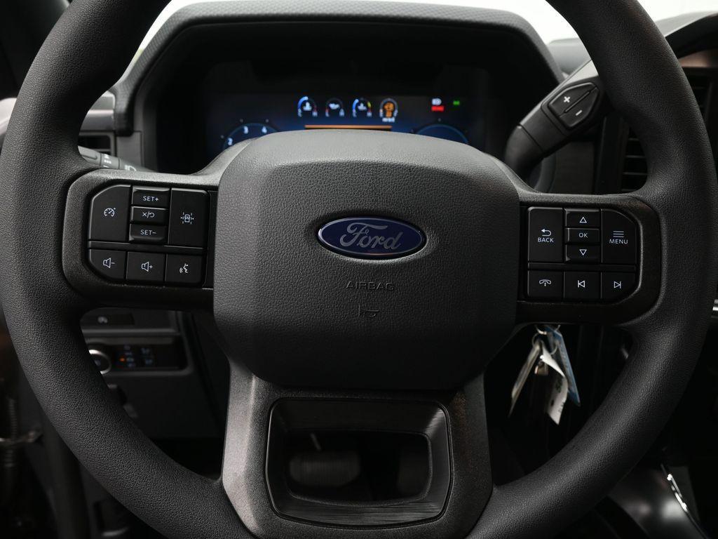 new 2025 Ford F-150 car, priced at $44,495