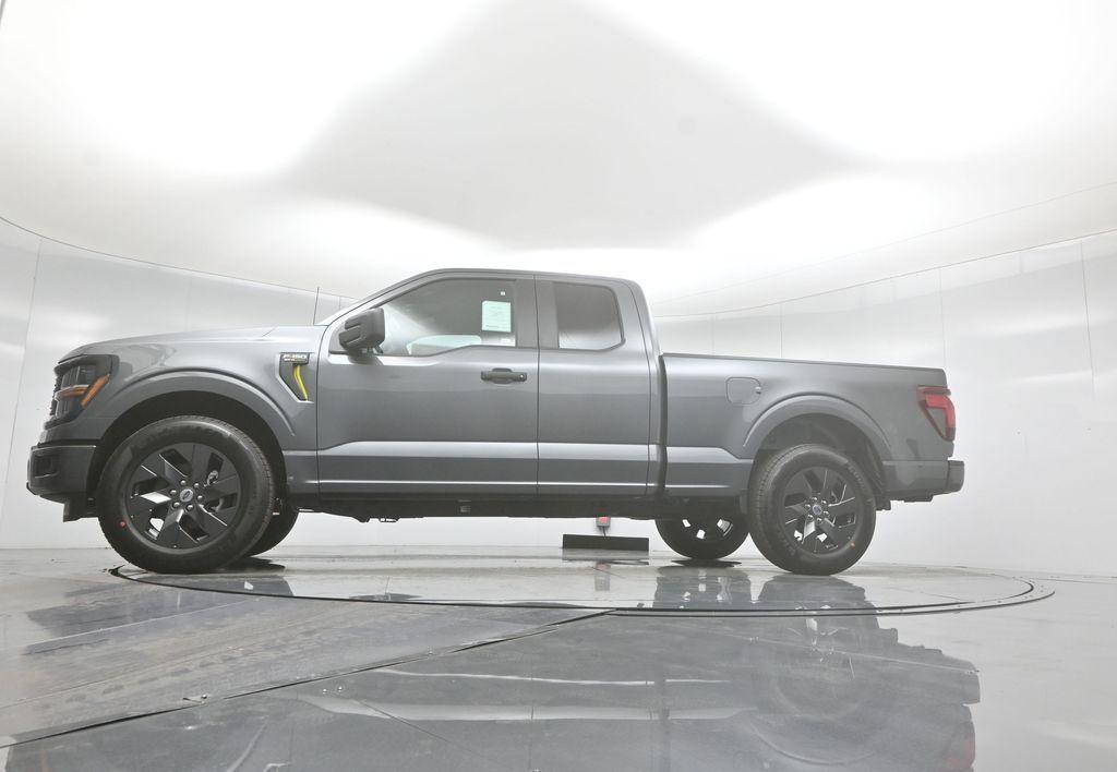 new 2025 Ford F-150 car, priced at $44,495