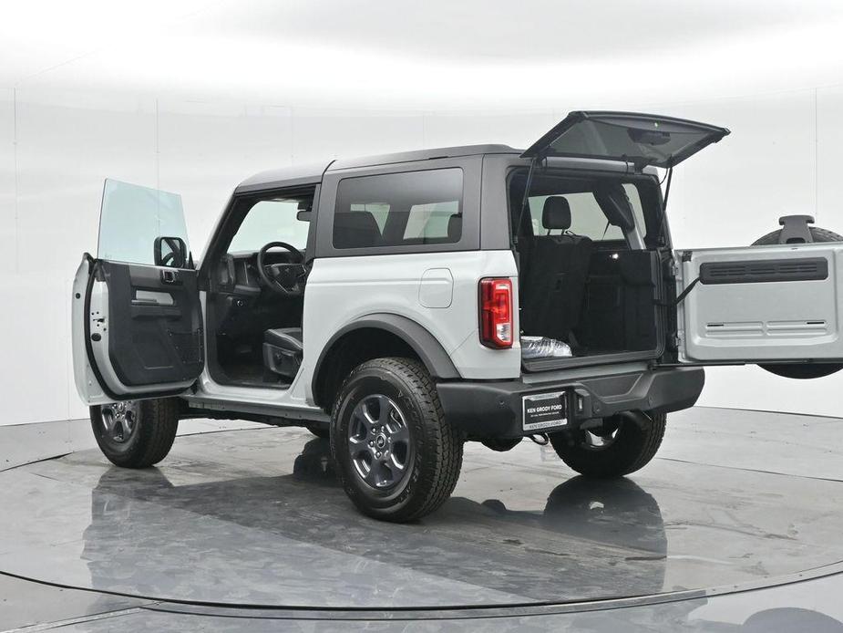 new 2024 Ford Bronco car, priced at $45,415