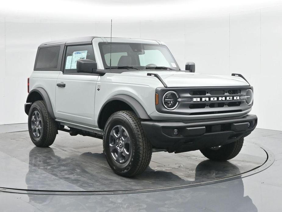 new 2024 Ford Bronco car, priced at $45,415