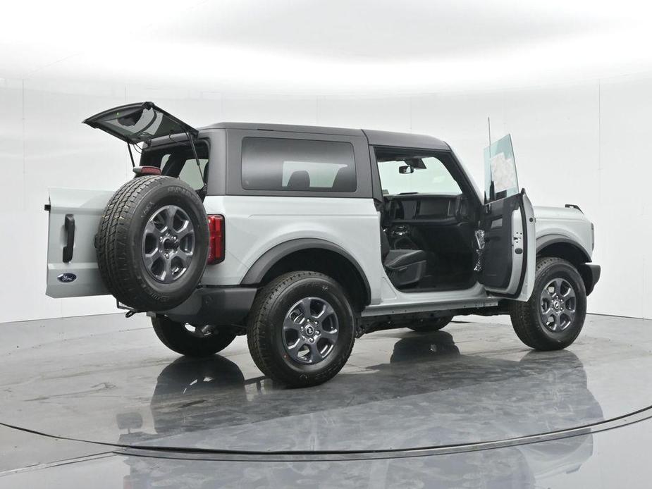 new 2024 Ford Bronco car, priced at $45,415