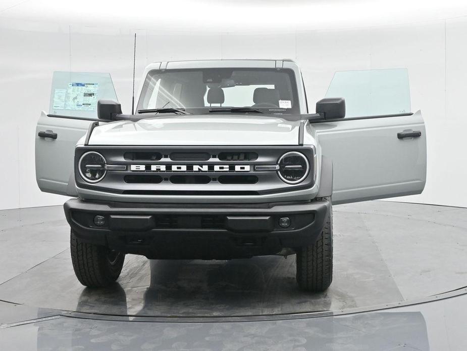 new 2024 Ford Bronco car, priced at $45,415