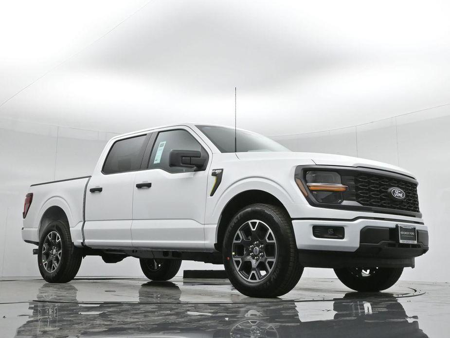 new 2024 Ford F-150 car, priced at $48,330