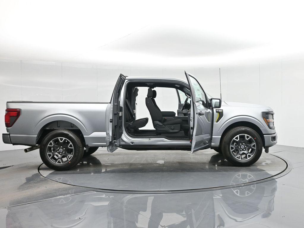 new 2025 Ford F-150 car, priced at $45,445