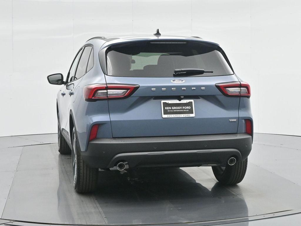 new 2025 Ford Escape car, priced at $35,610