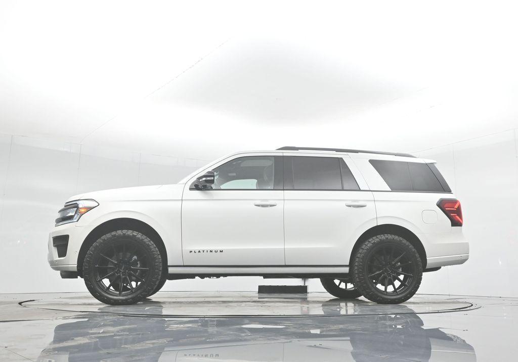 new 2024 Ford Expedition car, priced at $90,251