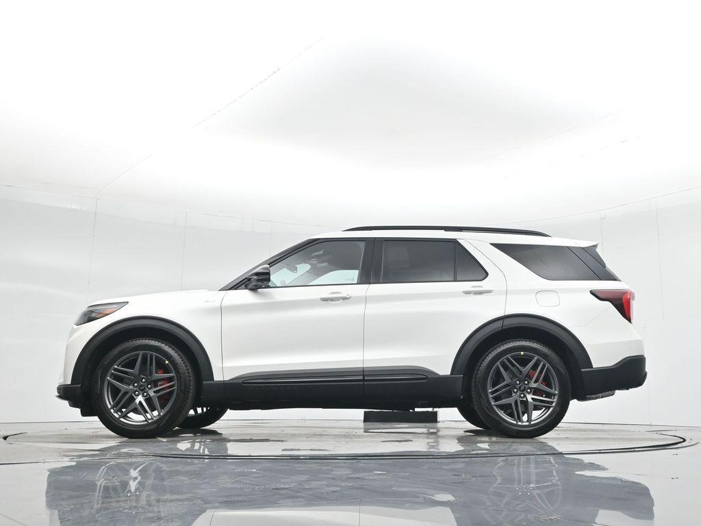 new 2025 Ford Explorer car, priced at $49,425