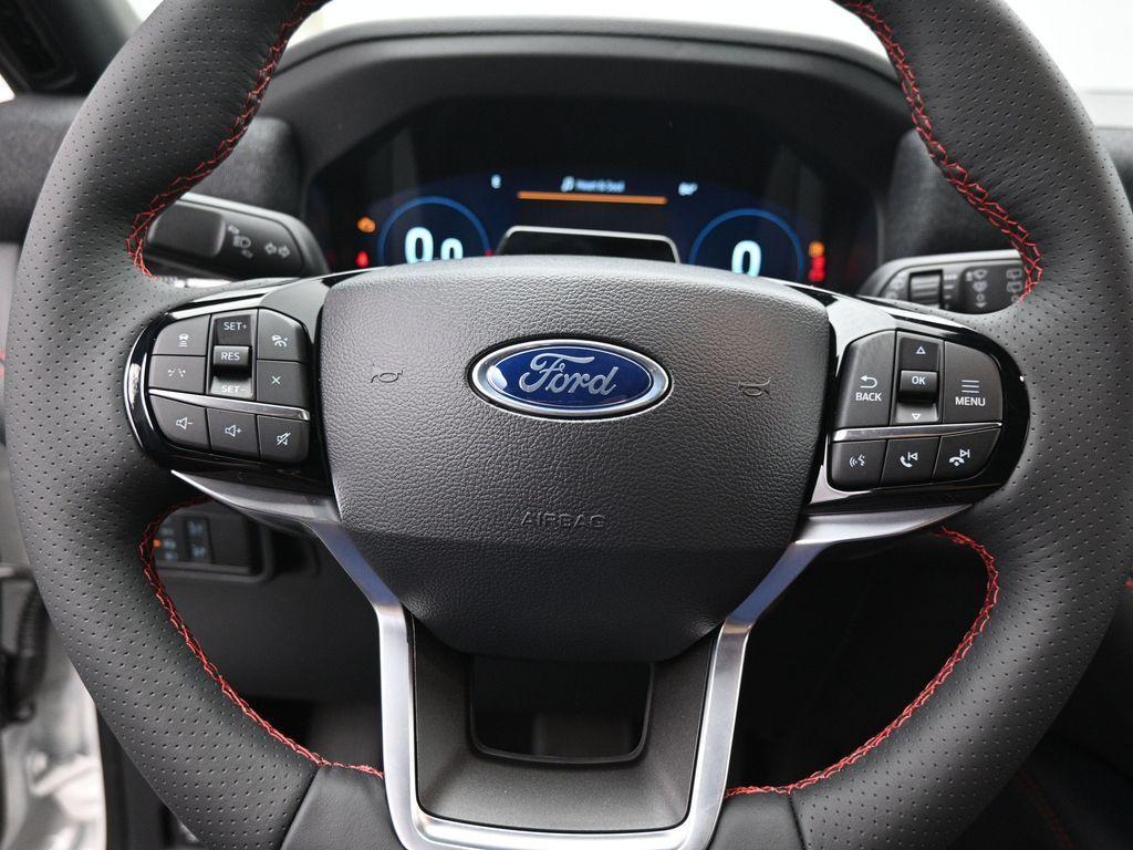 new 2025 Ford Explorer car, priced at $49,425