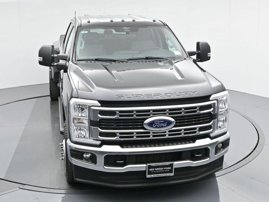 new 2024 Ford F-350 car, priced at $77,815