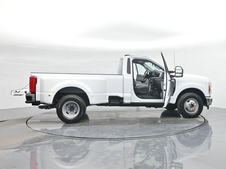 new 2024 Ford F-350 car, priced at $57,385