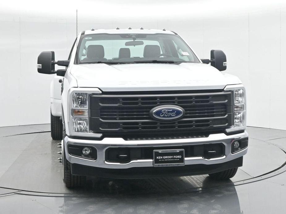 new 2024 Ford F-350 car, priced at $60,385