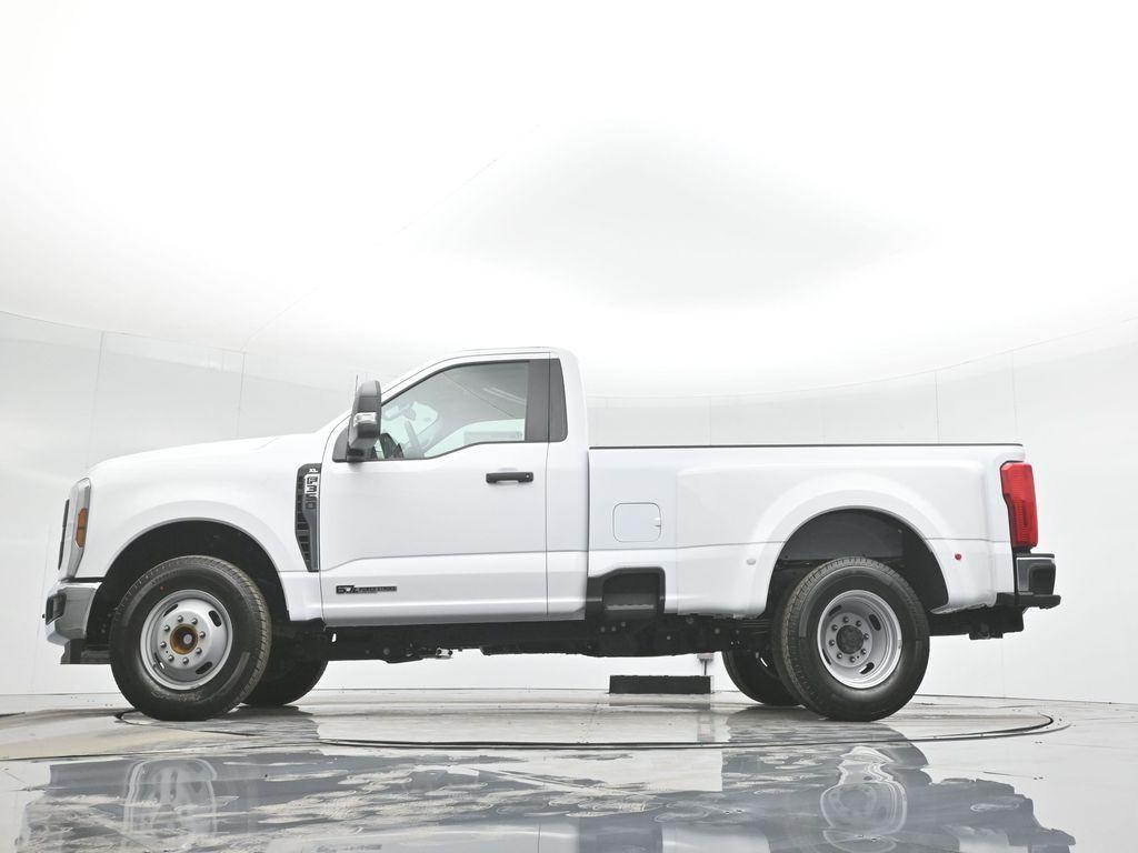 new 2024 Ford F-350 car, priced at $60,385