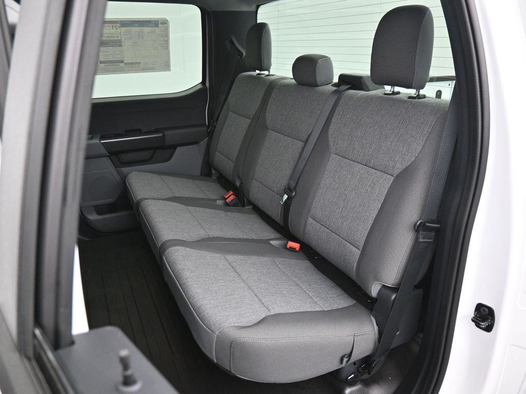 new 2025 Ford F-150 car, priced at $42,421