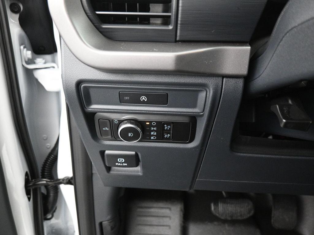 new 2025 Ford F-150 car, priced at $42,421
