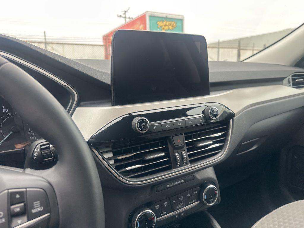 used 2022 Ford Escape car, priced at $22,600