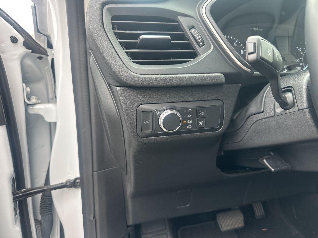 used 2022 Ford Escape car, priced at $22,600