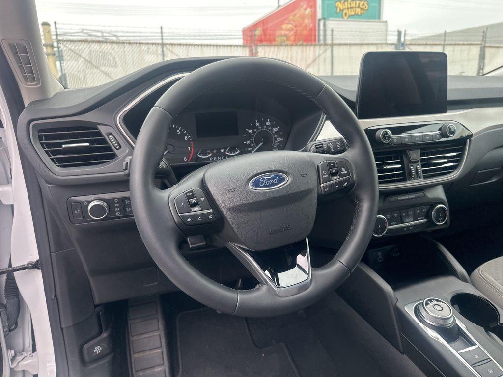 used 2022 Ford Escape car, priced at $22,600