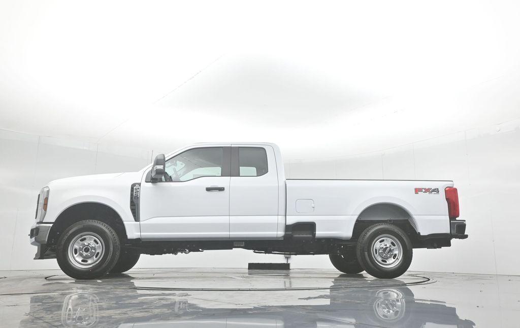 new 2025 Ford F-250 car, priced at $54,375
