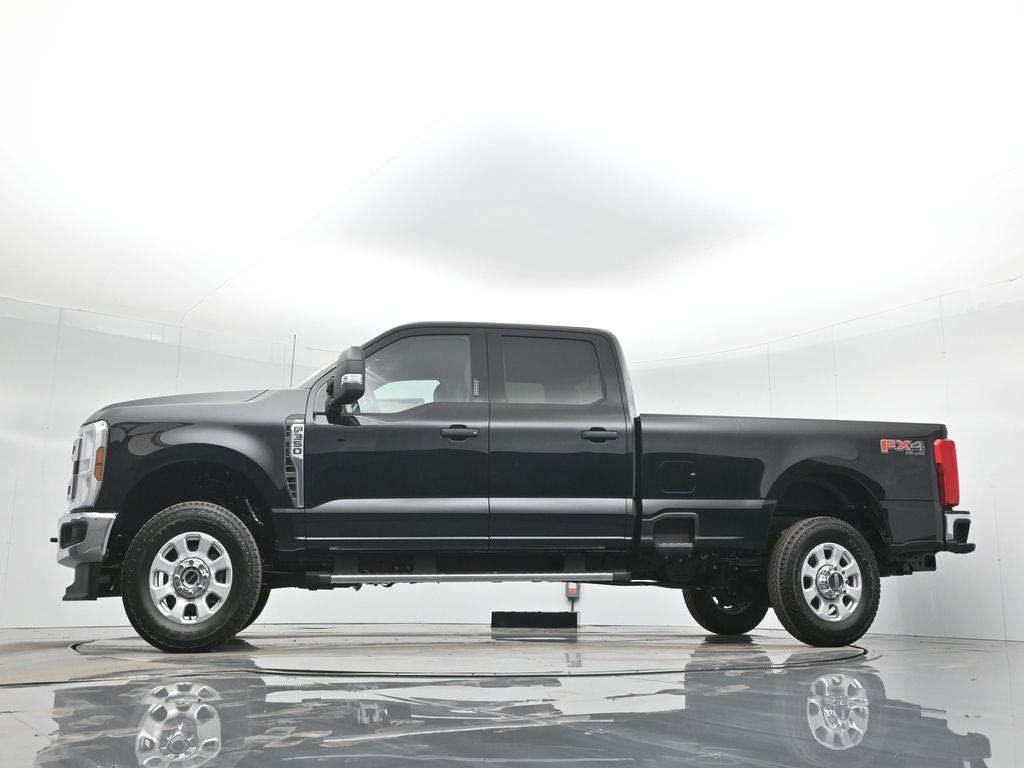 new 2024 Ford F-350 car, priced at $78,370