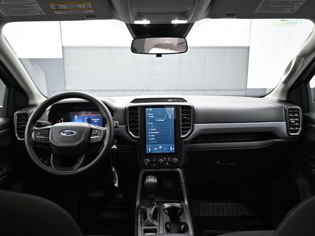 new 2025 Ford Ranger car, priced at $33,580