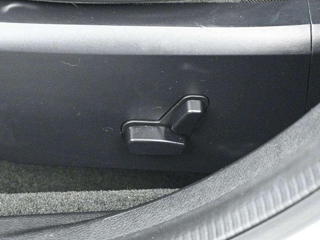 used 2014 Chrysler 200 car, priced at $9,900