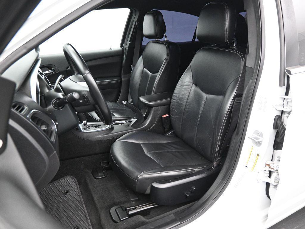 used 2014 Chrysler 200 car, priced at $9,900