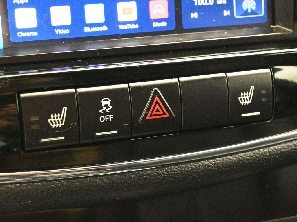 used 2014 Chrysler 200 car, priced at $9,900