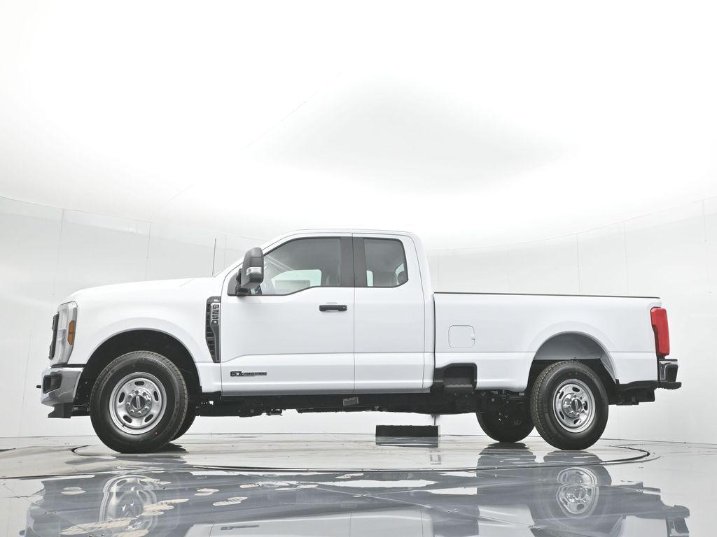 new 2024 Ford F-250 car, priced at $58,515