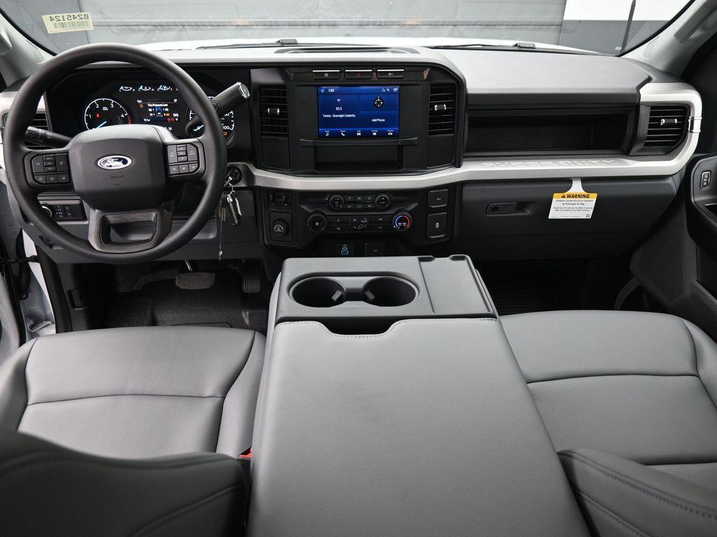 new 2024 Ford F-250 car, priced at $66,365