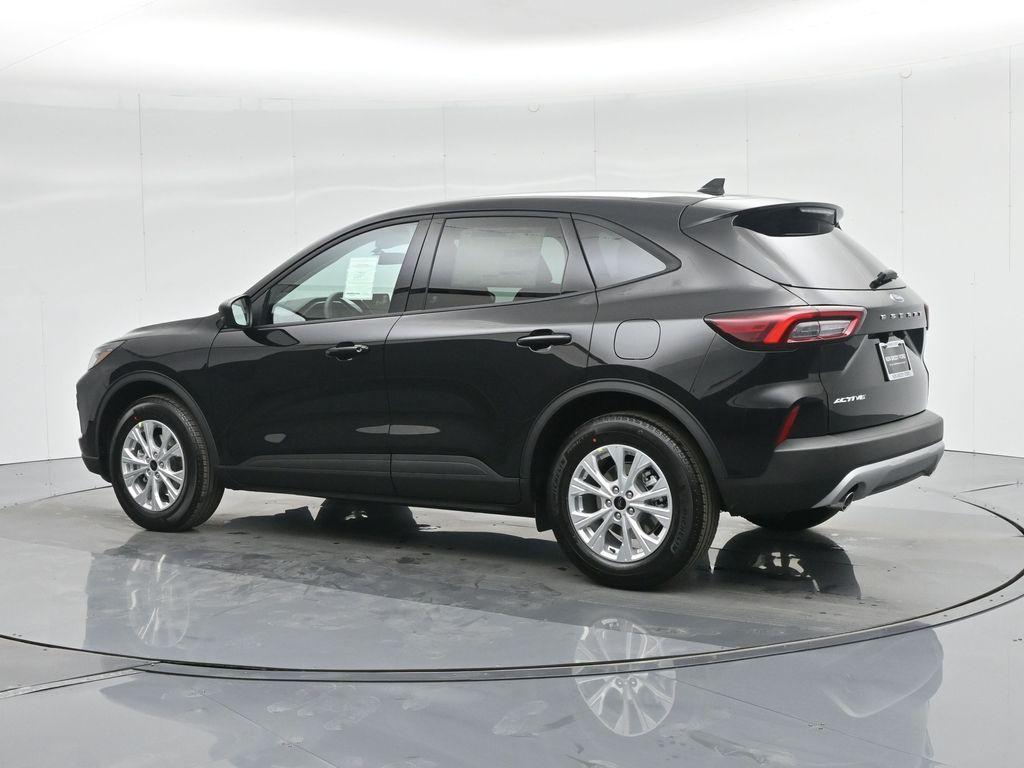 new 2025 Ford Escape car, priced at $28,140