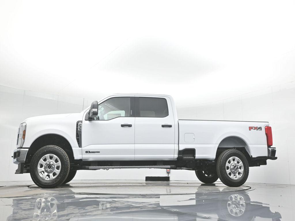 new 2024 Ford F-350 car, priced at $71,300