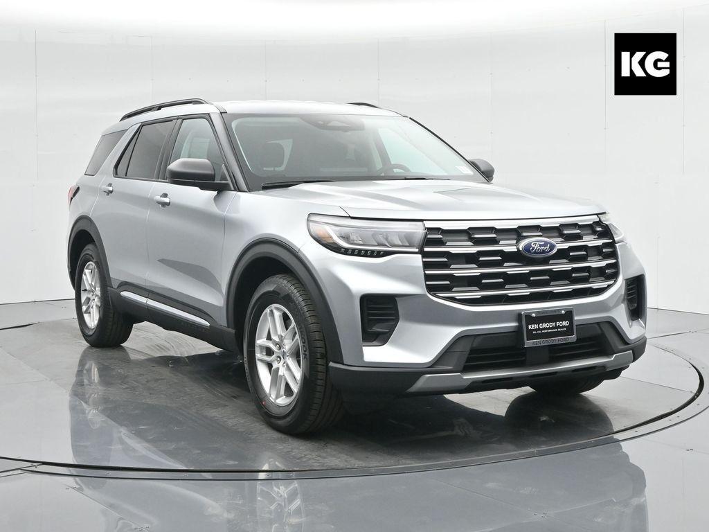 new 2025 Ford Explorer car, priced at $41,450