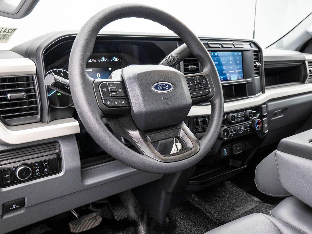 new 2024 Ford F-250 car, priced at $53,405