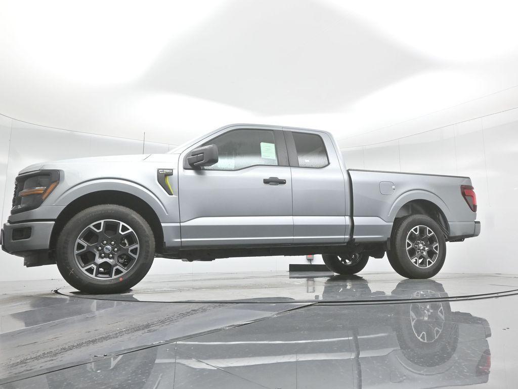 new 2025 Ford F-150 car, priced at $45,545