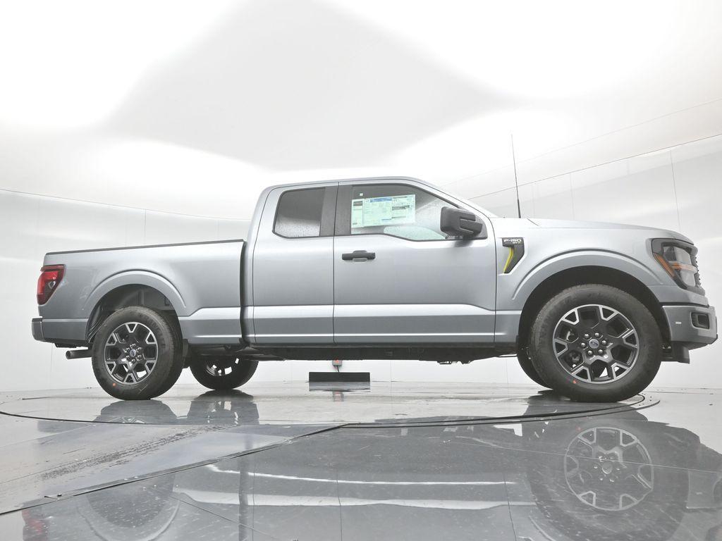 new 2025 Ford F-150 car, priced at $45,545