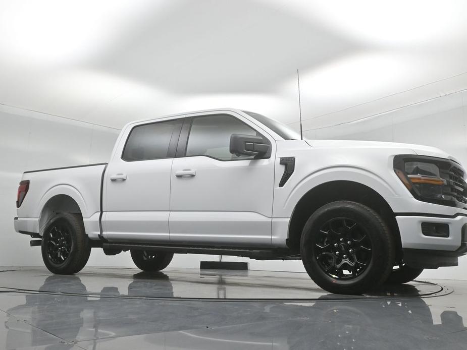 new 2024 Ford F-150 car, priced at $52,470