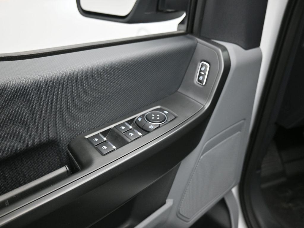 new 2025 Ford F-150 car, priced at $39,352