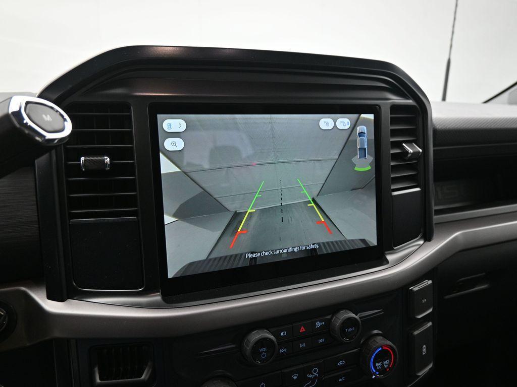 new 2025 Ford F-150 car, priced at $39,352
