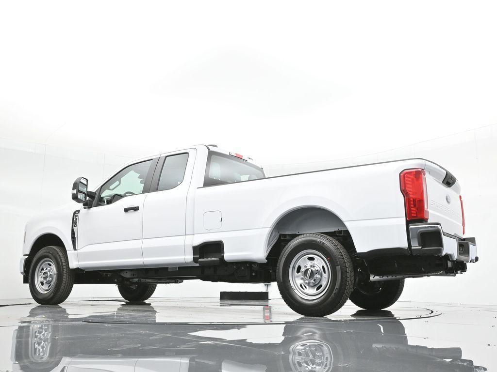 new 2024 Ford F-350 car, priced at $50,950