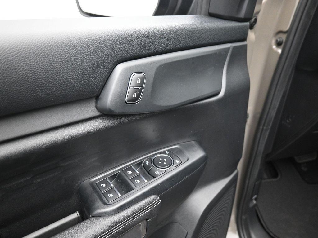 new 2025 Ford Ranger car, priced at $43,940