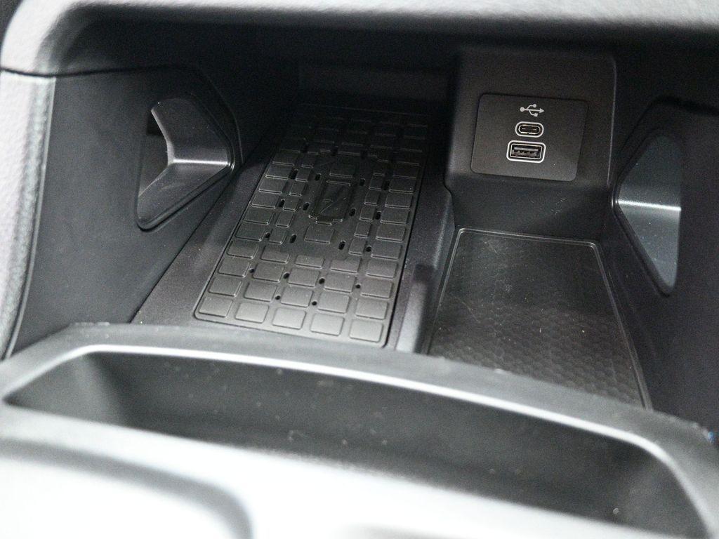 new 2025 Ford Ranger car, priced at $43,940