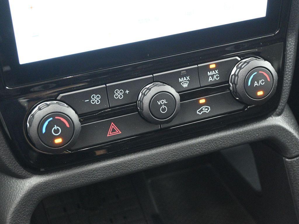 new 2025 Ford Ranger car, priced at $43,940