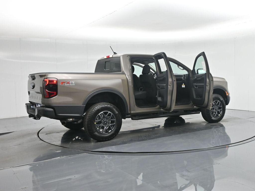 new 2025 Ford Ranger car, priced at $43,940