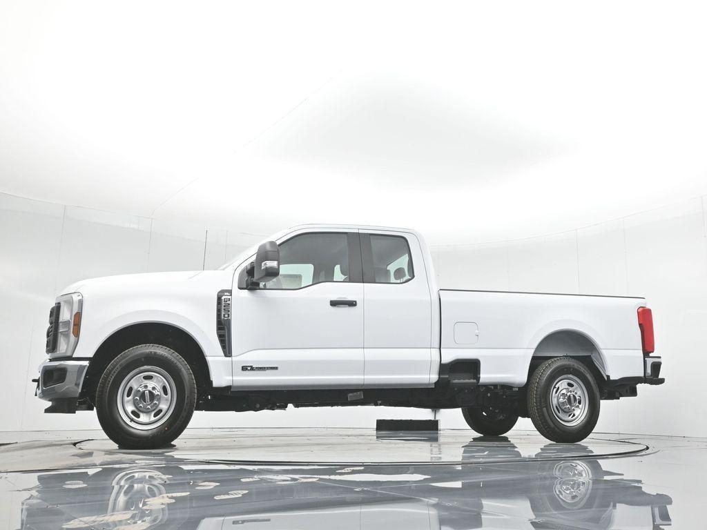 new 2024 Ford F-250 car, priced at $61,515