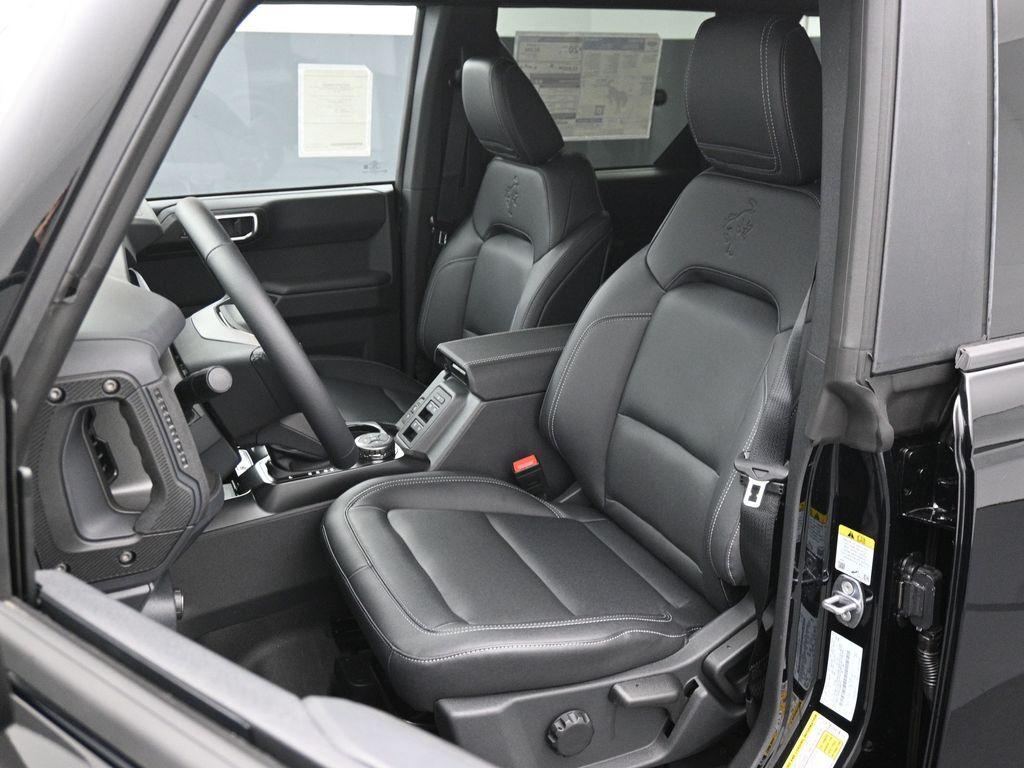 new 2025 Ford Bronco car, priced at $47,760