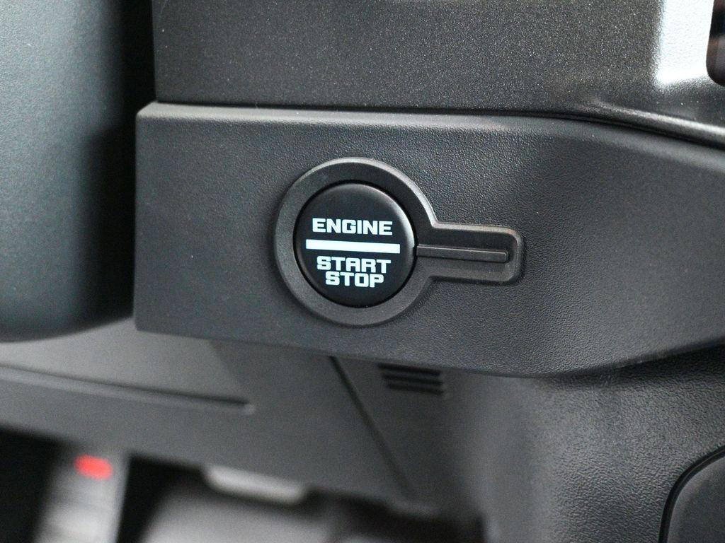 new 2025 Ford Bronco car, priced at $47,760