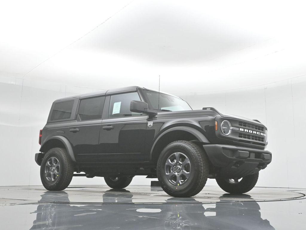 new 2025 Ford Bronco car, priced at $47,760